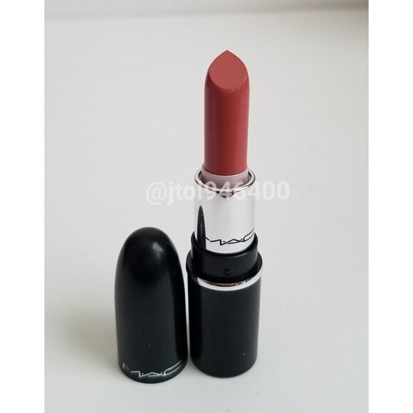 Mac Velvet Teddy Lipstick